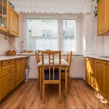 Avis - City 33 Apartmán Gdyně